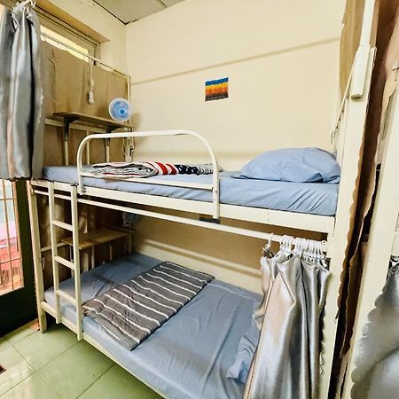 花ren Hostel Ho Chi Minh City Exterior photo