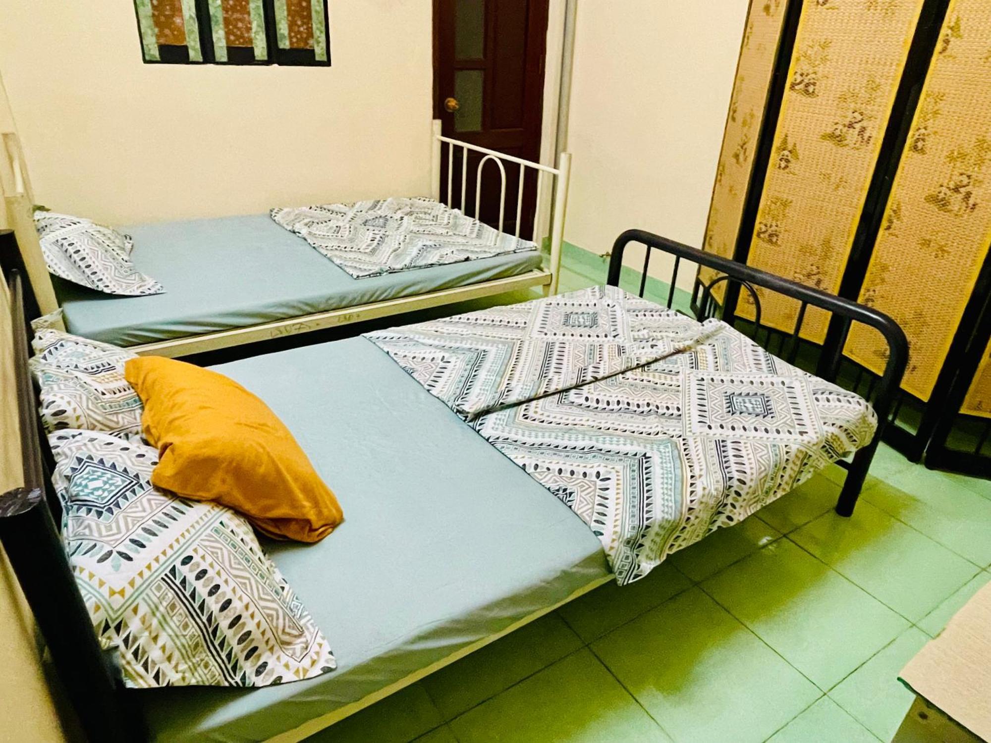 花ren Hostel Ho Chi Minh City Exterior photo